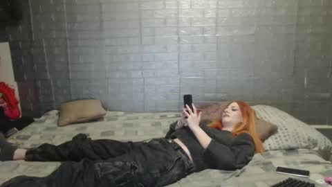 Emmily000 online show from 20, 12, 2024