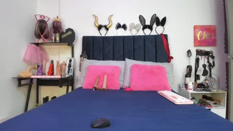 Snapshot of emmily_giraldo chatting on 3, 6, 2026 online show from 3, 6, 2026
