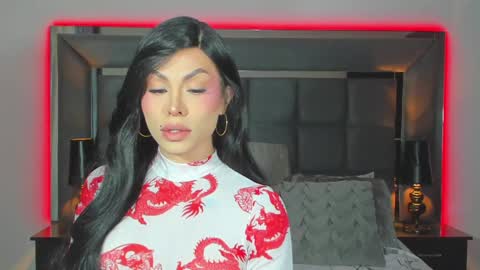 Snapshot of emmilysantibanez chatting on 10, 12, 2024 Emmily Santibaez online show from 10, 12, 2024