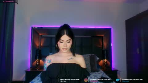 Snapshot of emmilysantibanez chatting on 16, 2, 2025 Emmily Santibaez online show from 16, 2, 2025