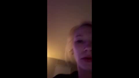 Snapshot of emmwarr1514 chatting on 12, 2, 2025 emmwarr1514 online show from 12, 2, 2025