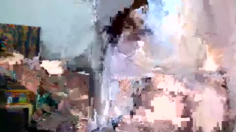 Snapshot of emmy___lee chatting on 6, 1, 2025 emmy___lee online show from 6, 1, 2025