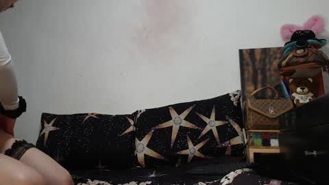 Snapshot of emmy___lee chatting on 6, 2, 2025 emmy___lee online show from 6, 2, 2025