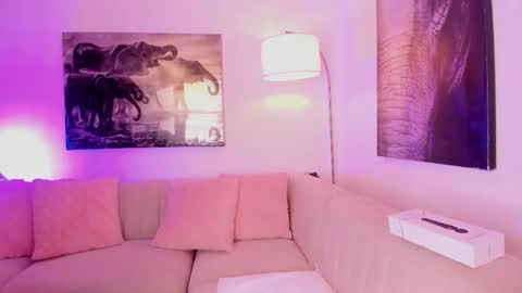 Emmy Heart online show from 6, 2, 2026