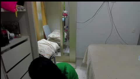 emperatriztapia online show from 1, 12, 2025