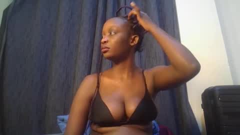 empress_emma online show from 13, 4, 2026