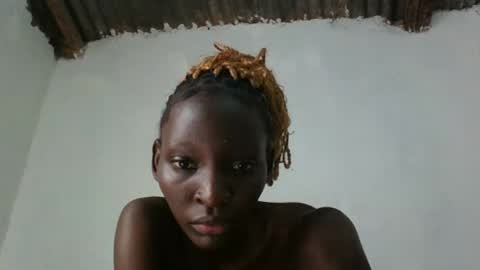 Snapshot of empress_ivy1 chatting on 20, 6, 2026 empress_ivy1 online show from 20, 6, 2026