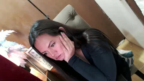 Snapshot of empressrheo chatting on 20, 2, 2025 empressrheo online show from 20, 2, 2025