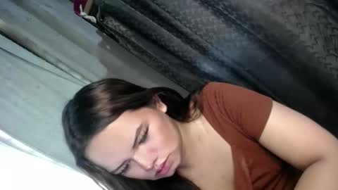 Snapshot of empressrheo chatting on 7, 10, 2025 empressrheo online show from 7, 10, 2025