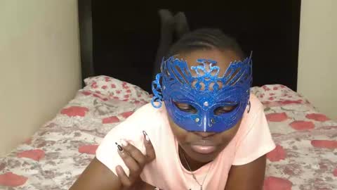 Snapshot of empressvee24 chatting on 13, 11, 2025 vee online show from 13, 11, 2025