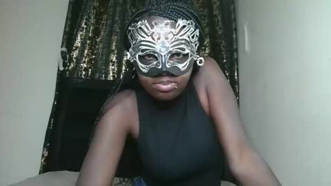 Snapshot of empressvee24 chatting on 4, 4, 2026 vee online show from 4, 4, 2026