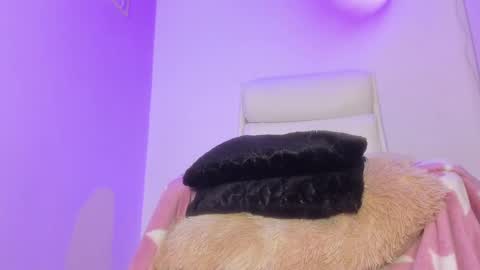 Emy online show from 16, 1, 2025