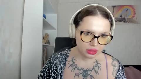 emydeliro online show from 17, 4, 2026