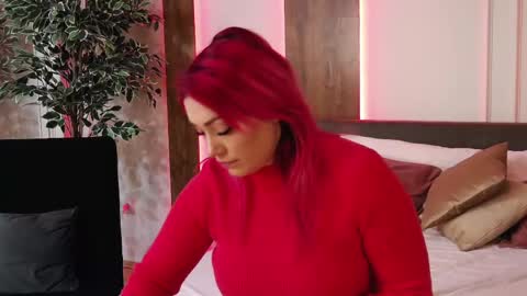 Emy online show from 19, 2, 2025