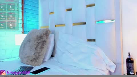 EMYLY  online show from 29, 1, 2025