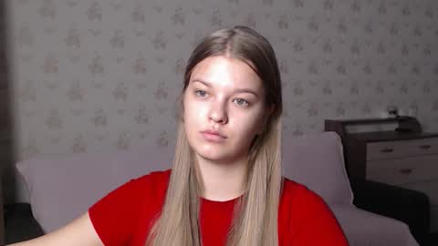 EmySway online show from 8, 11, 2025