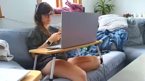 emyxxl online show from 19, 1, 2026