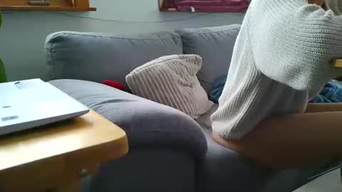 emyxxl online show from 10, 2, 2026