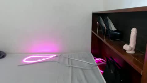 Nica online show from 27, 1, 2025