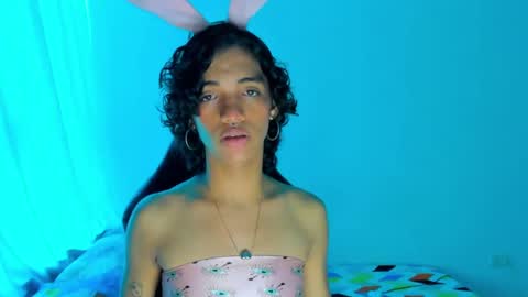 engel20042001 online show from 24, 12, 2024