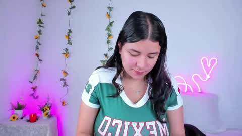 Snapshot of engelstonee chatting on 7, 6, 2026 online show from 7, 6, 2026