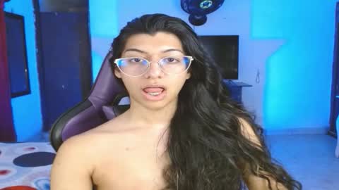 Engiel phoenix instagram engiel 13 online show from 26, 3, 2026