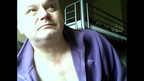 englishguysurrey online show from 3, 12, 2024