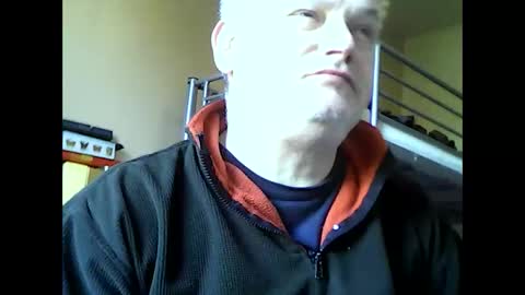 englishguysurrey online show from 31, 3, 2026