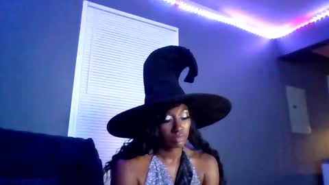 Goddess Enigma online show from 2, 11, 2025