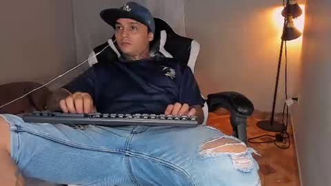 Snapshot of enjoymycock99 chatting on 28, 6, 2026 enjoymycock99 online show from 28, 6, 2026