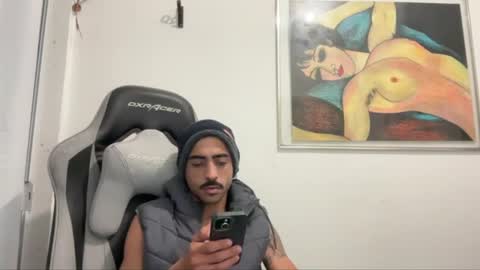 Snapshot of enjoythetrip chatting on 8, 7, 2026 Luke online show from 8, 7, 2026