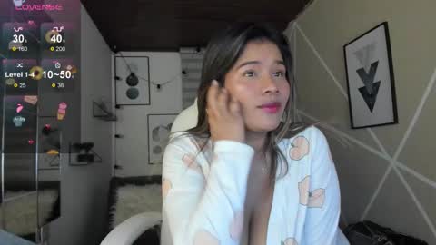 Snapshot of enma_clark chatting on 22, 11, 2025 Enma clark online show from 22, 11, 2025