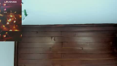 Enma clark online show from 23, 12, 2025