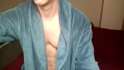 Snapshot of enoch98 chatting on 28, 2, 2025 enoch98 online show from 28, 2, 2025