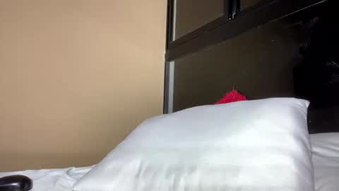 Snapshot of enormous_c0ck chatting on 27, 9, 2025 mathias online show from 27, 9, 2025