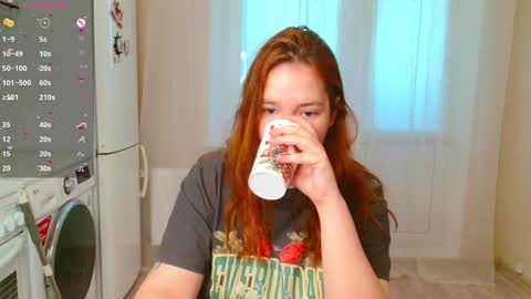 Snapshot of enorolve chatting on 10, 1, 2025 Horny Mary online show from 10, 1, 2025