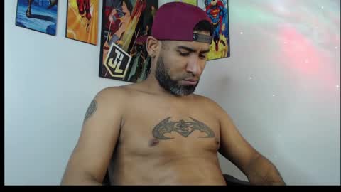 Snapshot of enriblack92 chatting on 8, 2, 2025 enriblack92 online show from 8, 2, 2025