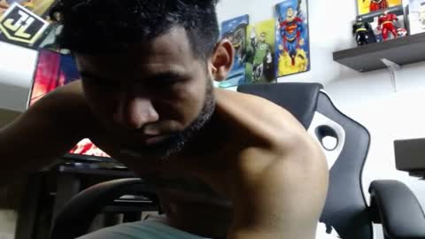 Snapshot of enriblack92 chatting on 5, 4, 2026 enriblack92 online show from 5, 4, 2026