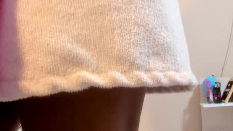 Snapshot of enyelsalas2 chatting on 8, 2, 2025 Angela online show from 8, 2, 2025