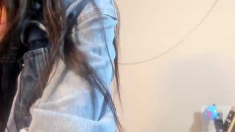 Snapshot of enyelsalas2 chatting on 9, 2, 2025 Angela online show from 9, 2, 2025