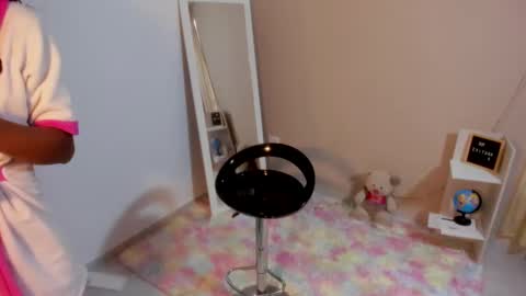 Snapshot of enyelsalas2 chatting on 12, 2, 2025 Angela online show from 12, 2, 2025