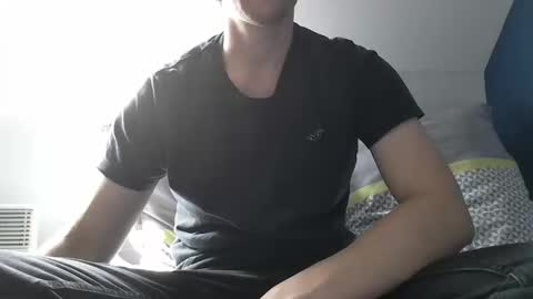 Snapshot of enzo41220 chatting on 31, 5, 2026 enzo41220 online show from 31, 5, 2026