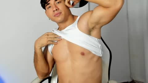 enzo_corleone online show from 13, 5, 2026