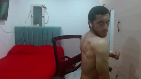 enzo_savage online show from 6, 11, 2025
