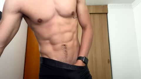 Snapshot of enzo_savage chatting on 29, 6, 2026 enzo_savage online show from 29, 6, 2026