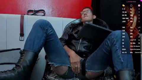 Snapshot of enzopratt chatting on 11, 3, 2025 Enzo Pratt online show from 11, 3, 2025