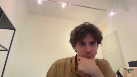 Snapshot of enzyme_ chatting on 27, 1, 2025 enzyme_ online show from 27, 1, 2025