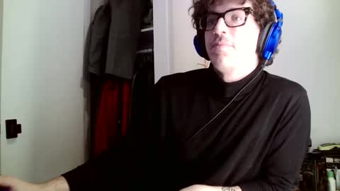 Snapshot of enzyme_ chatting on 4, 2, 2025 enzyme_ online show from 4, 2, 2025