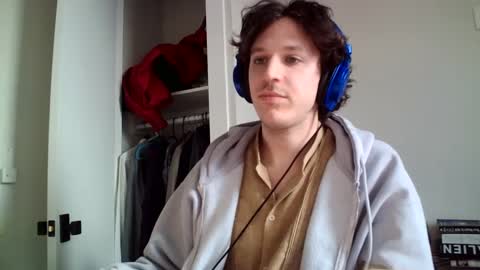 Snapshot of enzyme_ chatting on 12, 3, 2025 enzyme_ online show from 12, 3, 2025