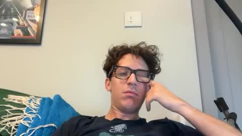 Snapshot of enzyme_ chatting on 8, 9, 2025 enzyme_ online show from 8, 9, 2025